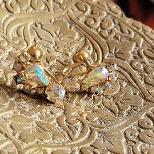 Vintage Keyes Gold Tone Rhinestones Screw Back Earrings